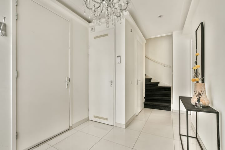 Photo 11 of Barkasstraat 100