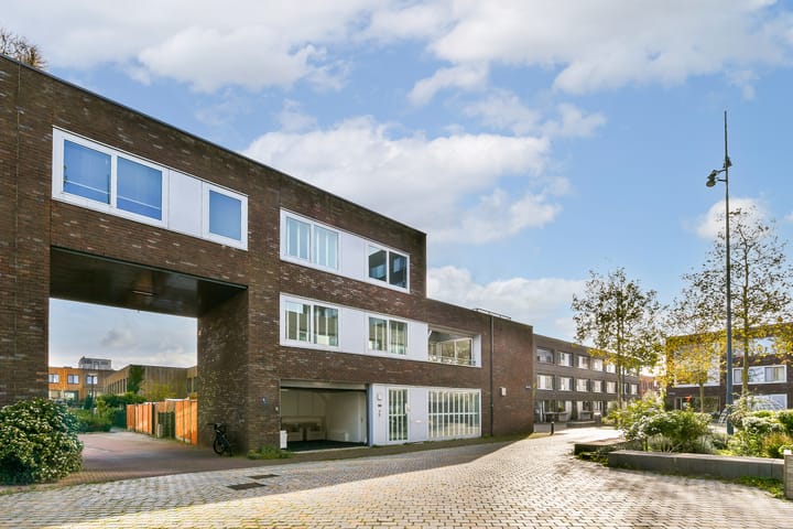 Photo 36 of Barkasstraat 100