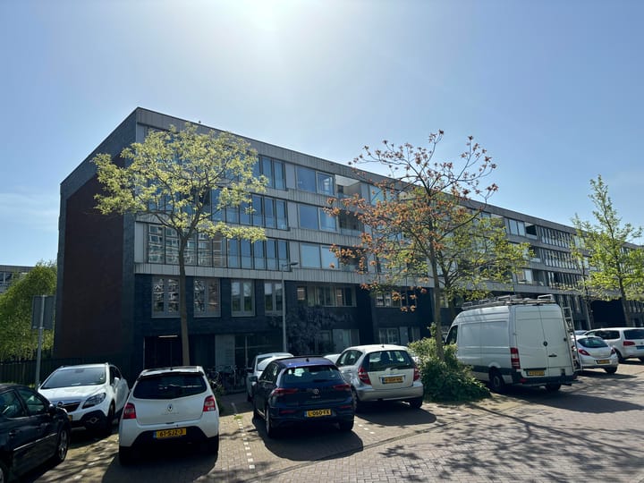 Photo 2 of Maassluisstraat 19