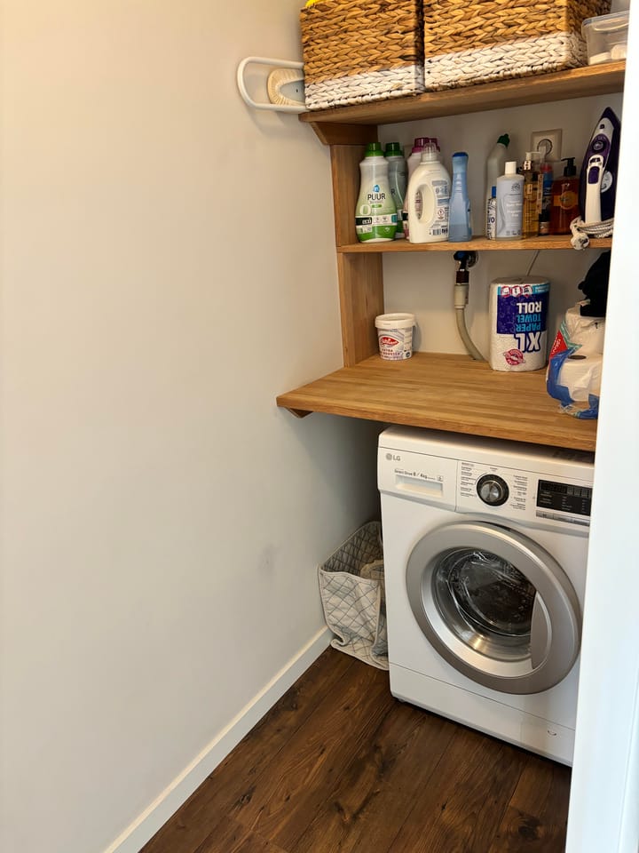 Photo 24 of Maassluisstraat 19