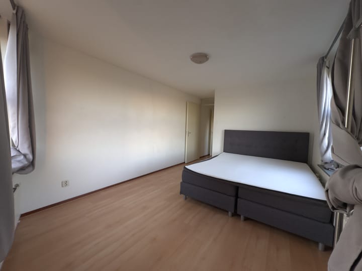 Photo 11 of Jan van Duivenvoordestraat 47