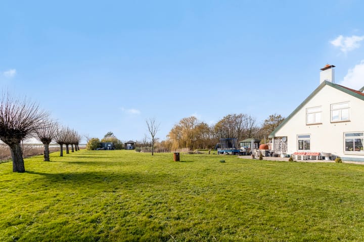 Foto 49 van Provincialeweg 11