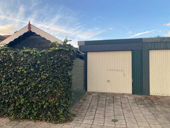 Photo 29 of Massenweg 35