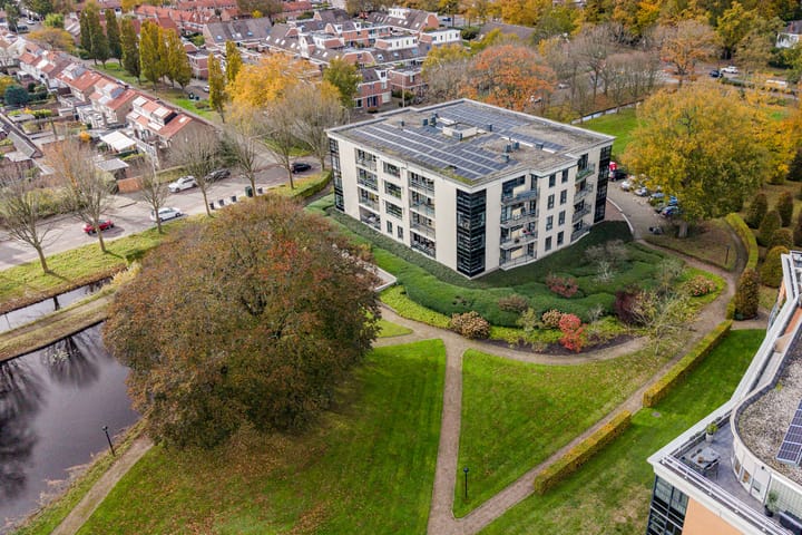 Photo 6 of Badhuisstraat 17