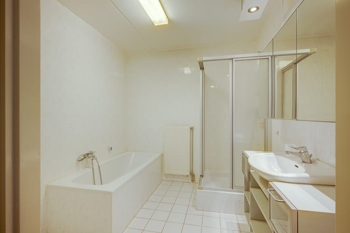 Photo 35 of Badhuisstraat 17