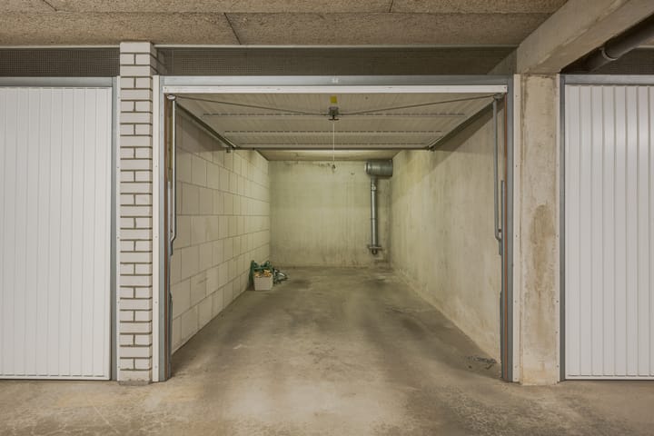 Photo 39 of Badhuisstraat 17