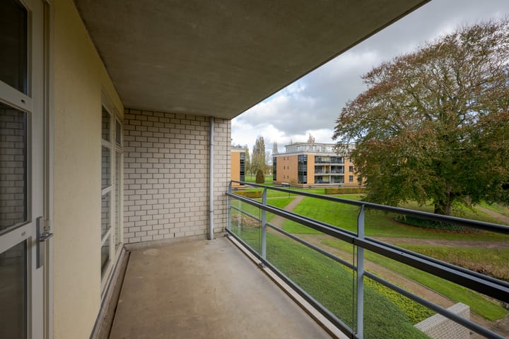 Photo 40 of Badhuisstraat 17