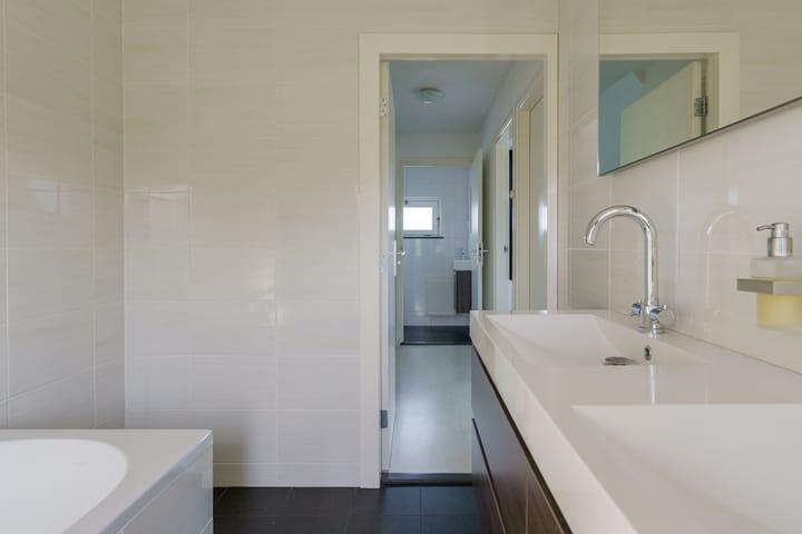 Foto 28 van Nuenenseweg 99