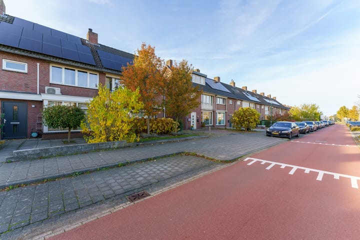 Foto 40 van Nuenenseweg 99