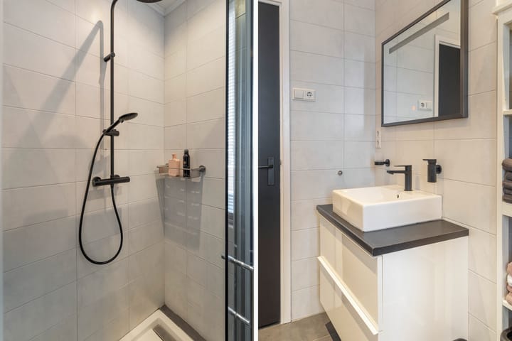 Foto 25 van Harmelenstraat 70