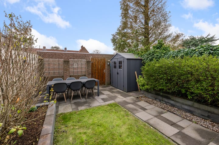 Photo 32 of De Pollen 107