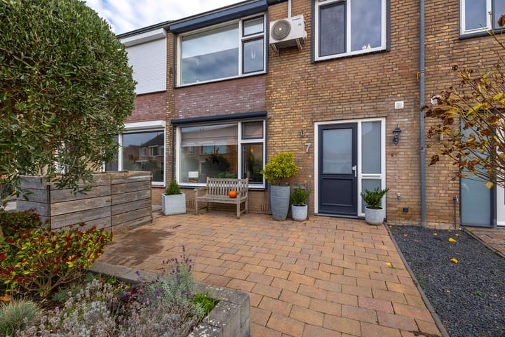 Foto 4 van van Wenastraat 7