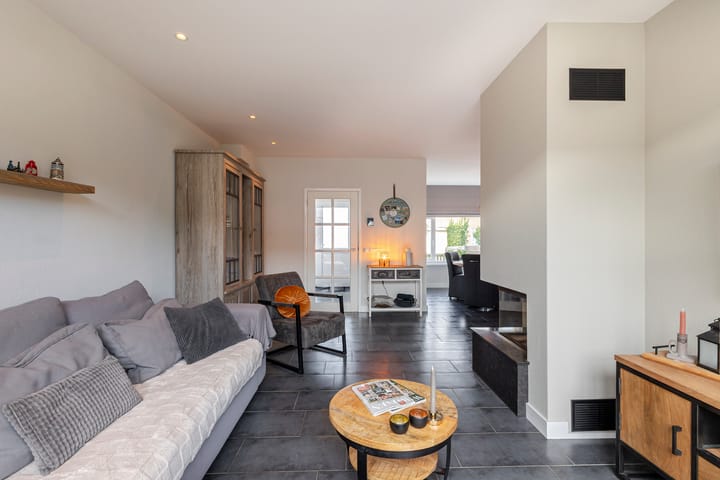 Foto 10 van van Wenastraat 7