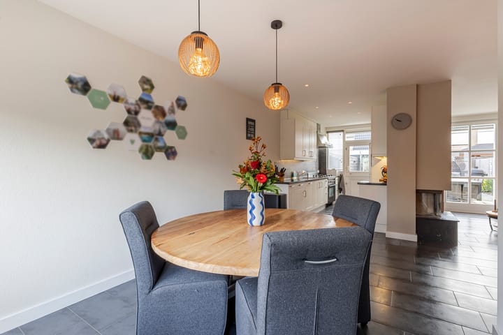 Foto 13 van van Wenastraat 7