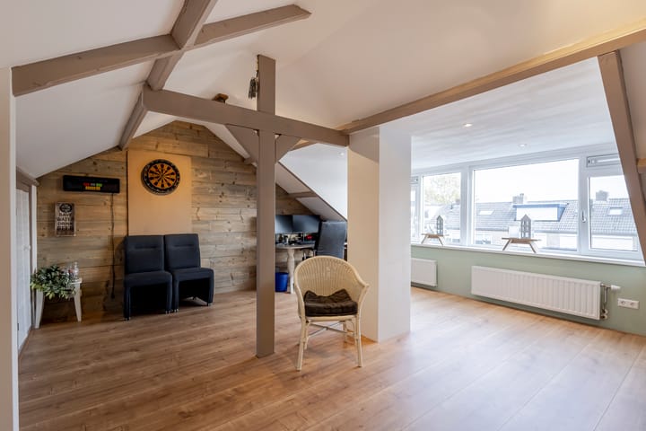 Foto 32 van van Wenastraat 7