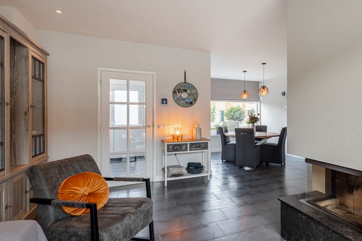 Foto 9 van van Wenastraat 7