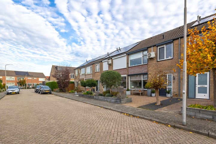 Foto 40 van van Wenastraat 7