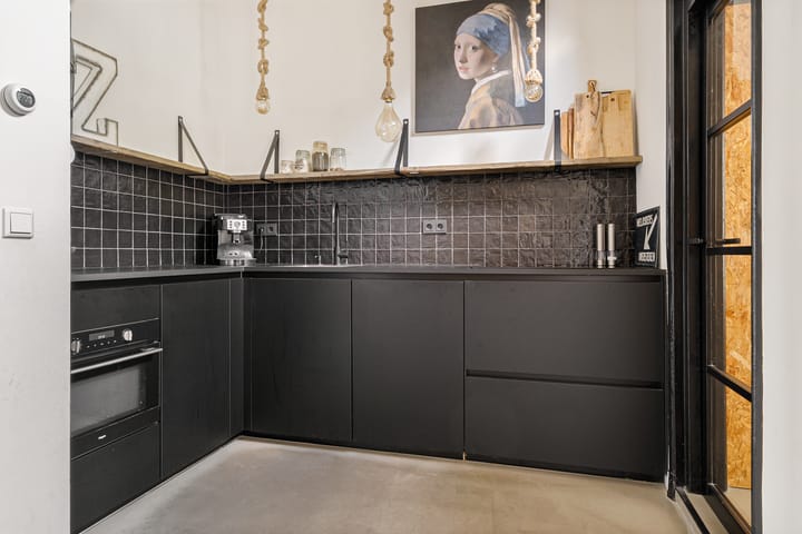 Photo 2 of Willem Lodewijkstraat 115