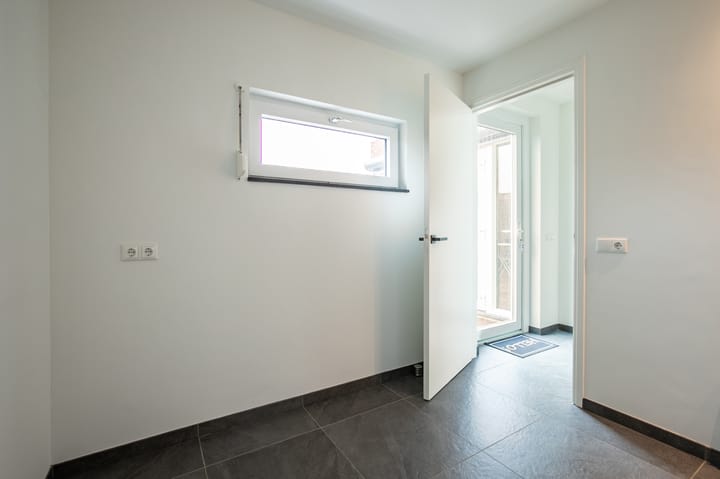 Photo 10 of Prinsenbaan 207