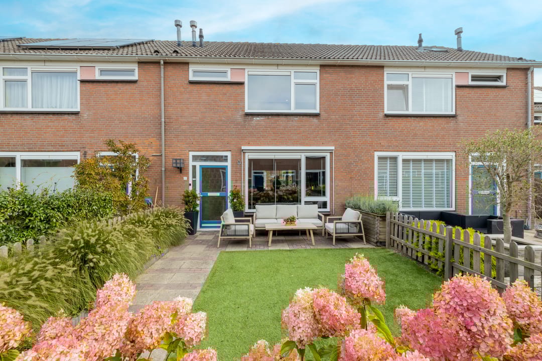 Photo 1 of Zoutmanstraat 11