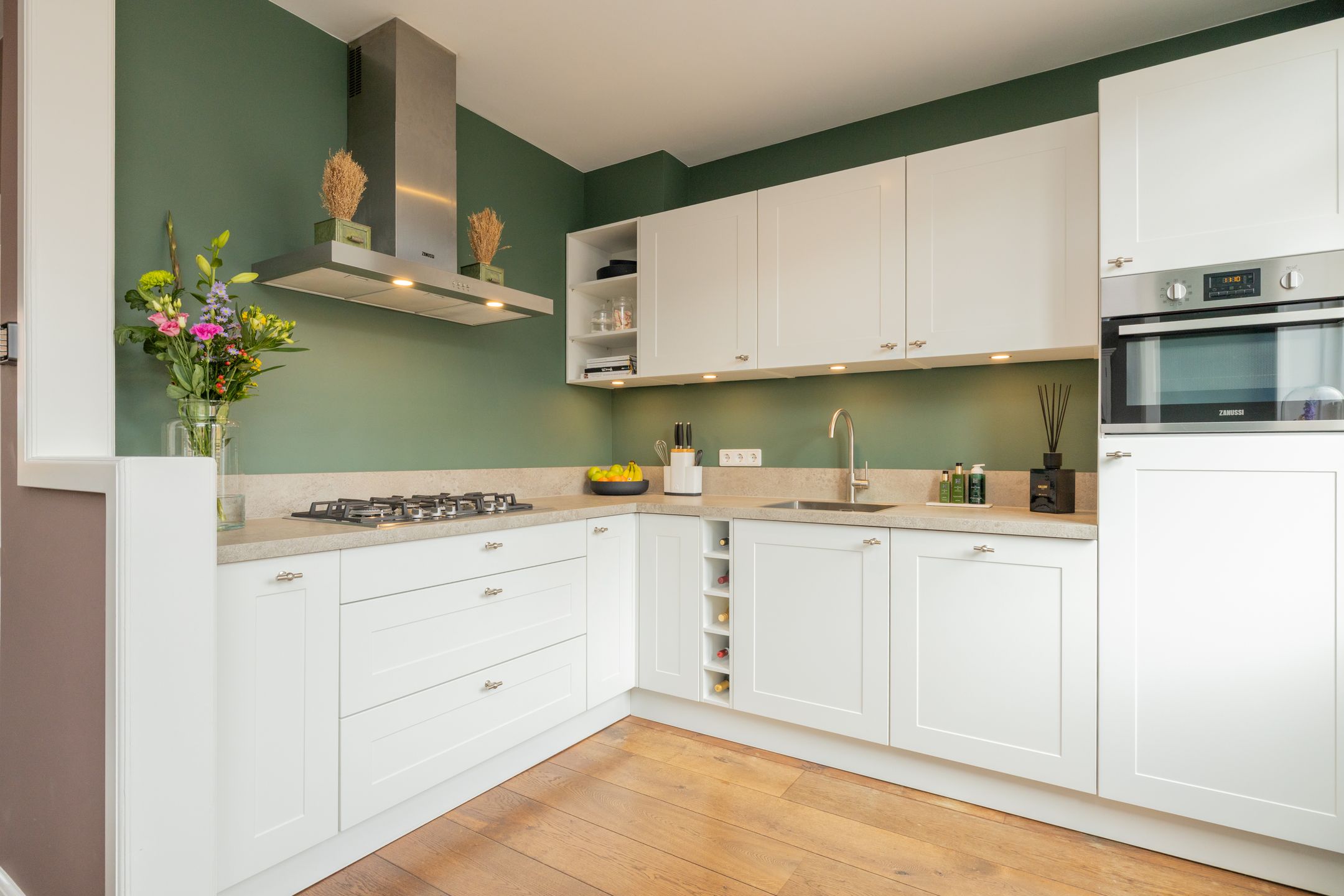 Photo 12 of Zoutmanstraat 11