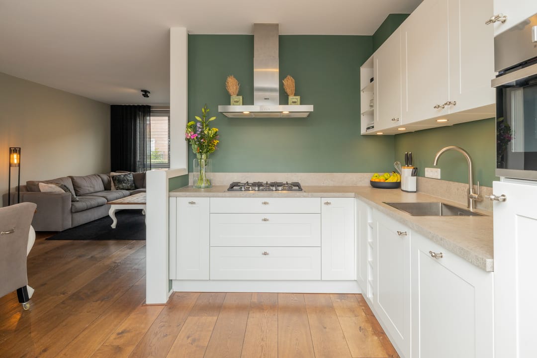 Photo 13 of Zoutmanstraat 11