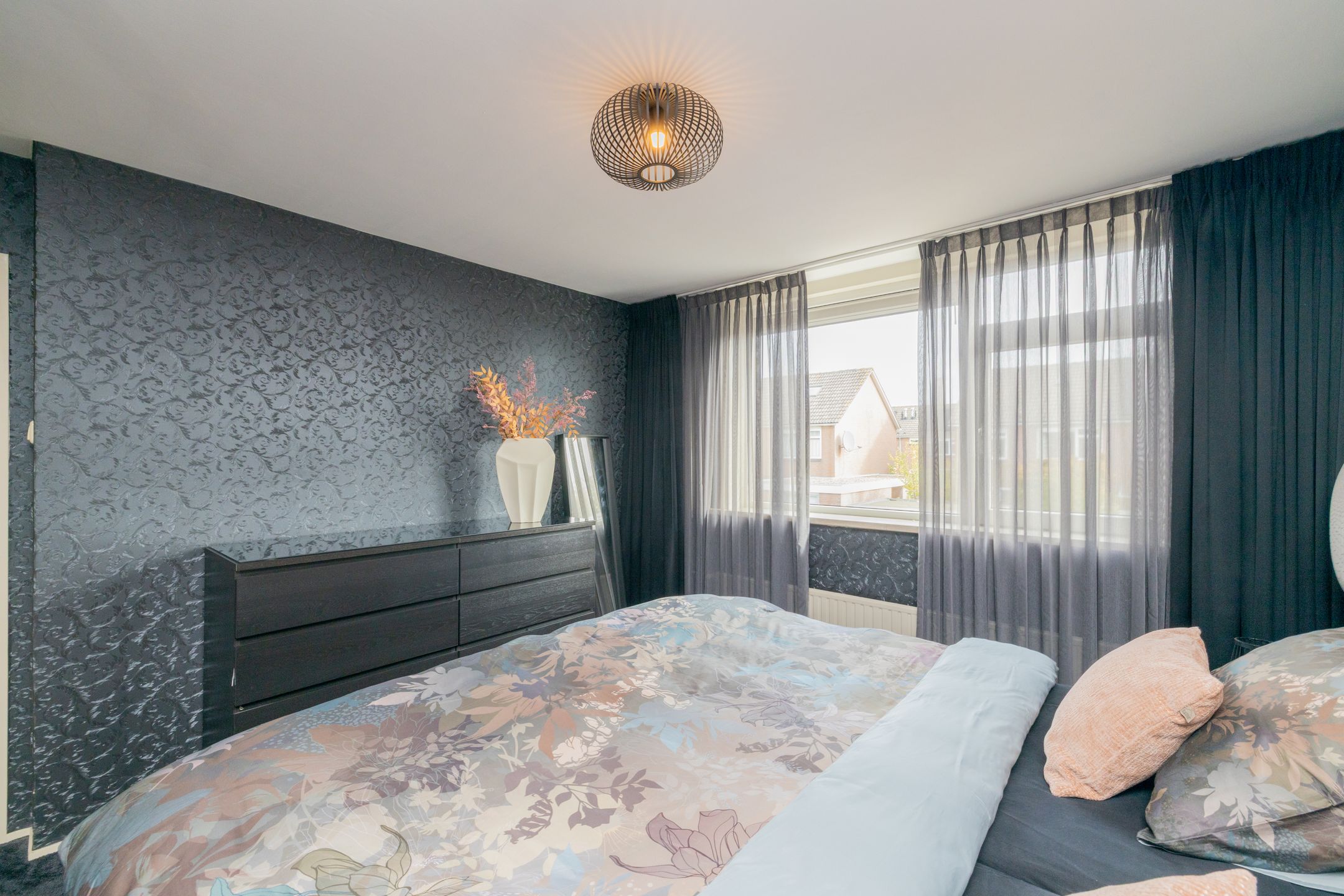 Photo 18 of Zoutmanstraat 11