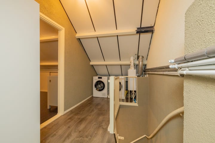 Photo 28 of Zoutmanstraat 11