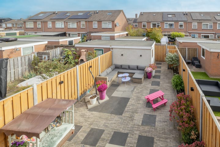 Photo 32 of Zoutmanstraat 11