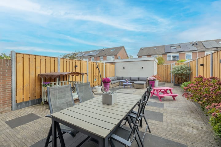 Photo 33 of Zoutmanstraat 11