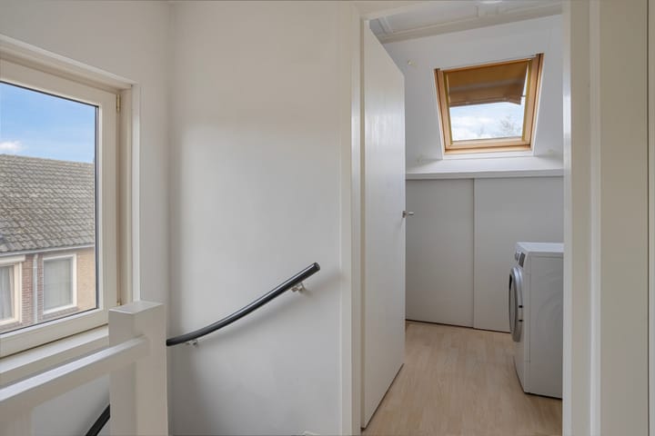 Foto 32 van Hendrik Verheeslaan 83