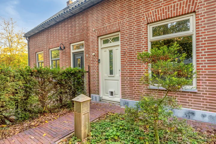 Photo 6 of Koppelstraat 2