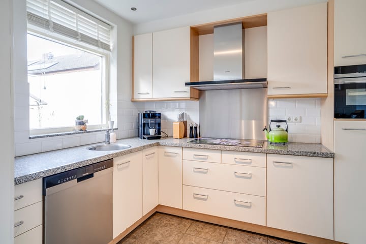 Foto 17 van Klaproosstraat 14