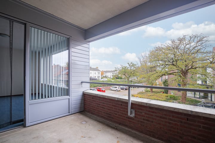 Photo 15 of Insula 92