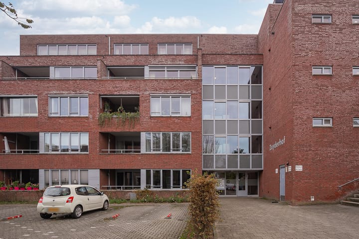 Photo 19 of Insula 92