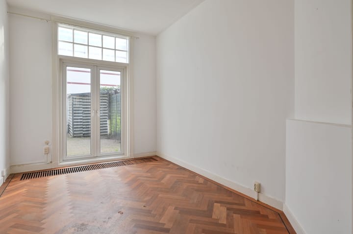 Foto 10 van Badhuislaan 35