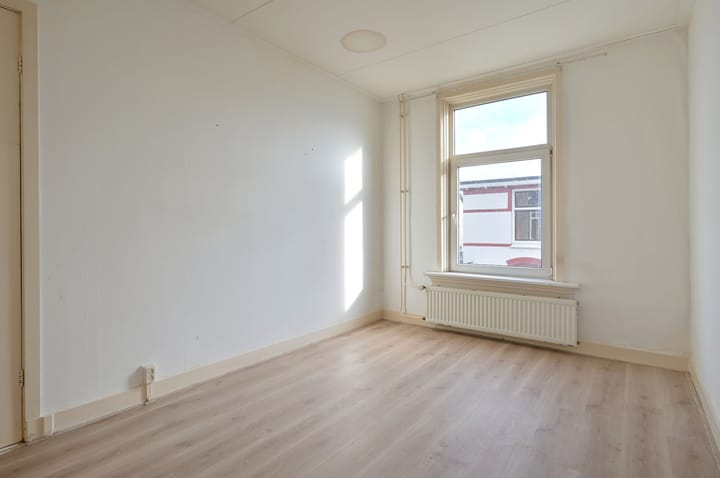 Foto 16 van Badhuislaan 35