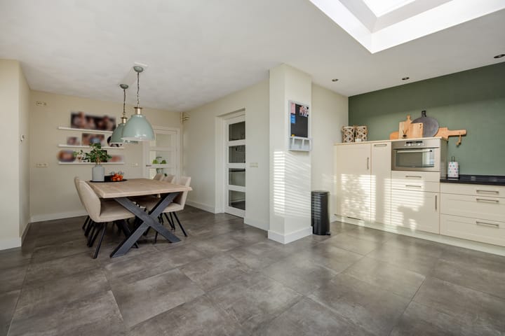 Photo 12 of Eekstraat 27