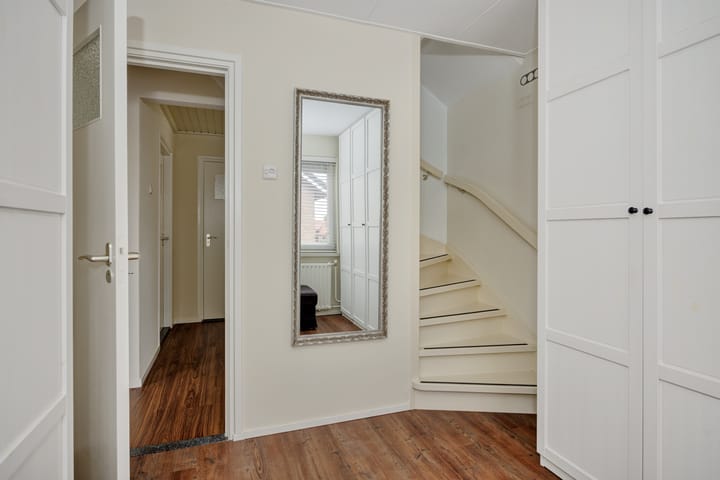 Photo 34 of Eekstraat 27