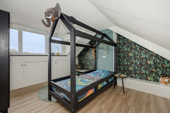 Photo 37 of Eekstraat 27