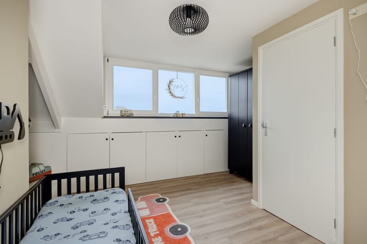 Photo 39 of Eekstraat 27