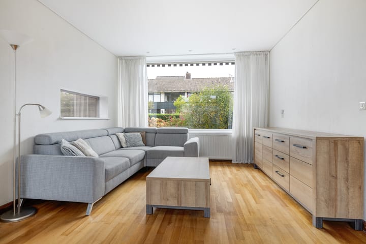 Photo 2 of IJsselstraat 10