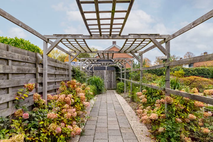 Photo 48 of IJsselstraat 10