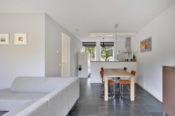 Photo 14 of Mau de Jongstraat 19