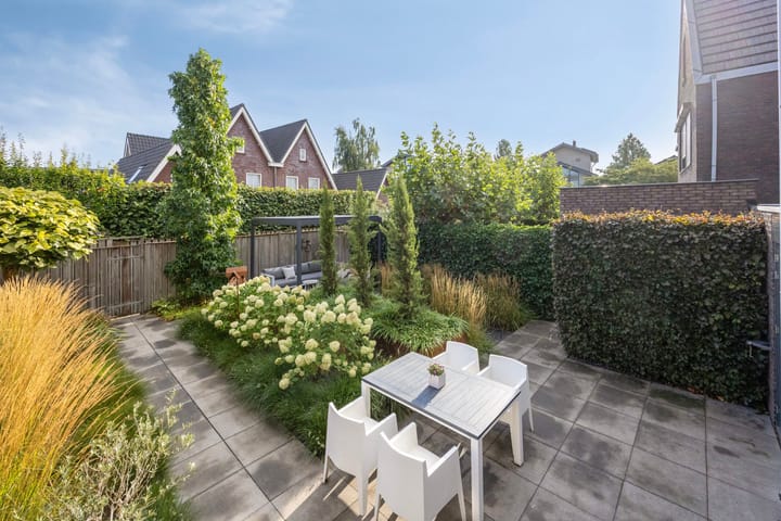 Photo 32 of Mau de Jongstraat 19