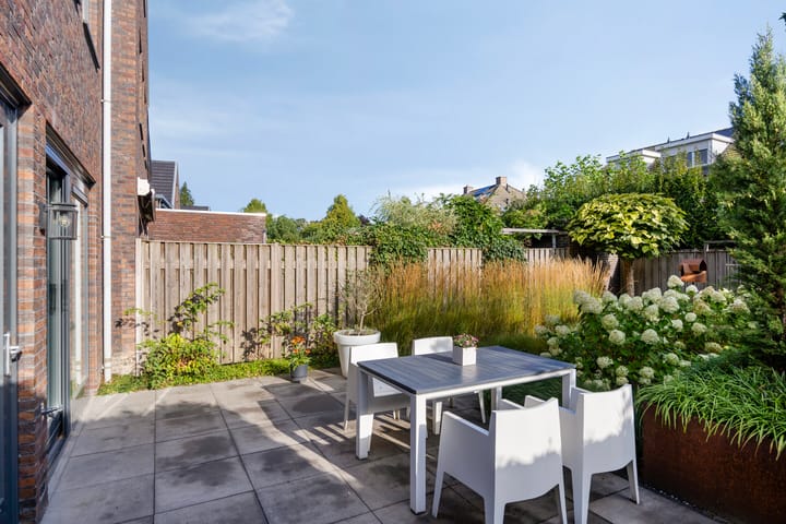 Photo 33 of Mau de Jongstraat 19