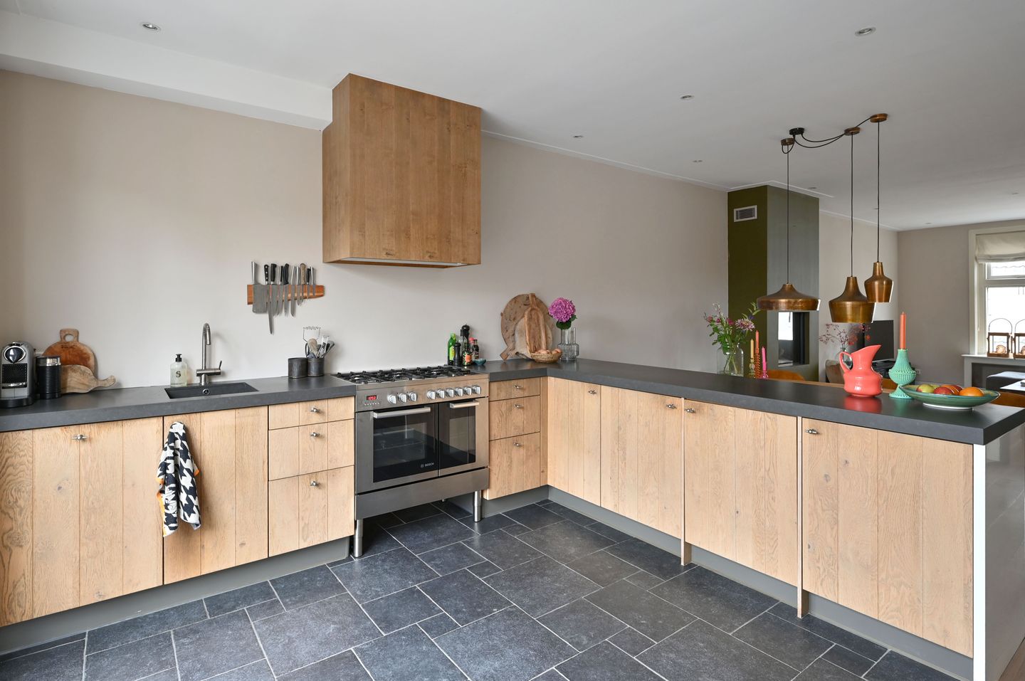 Foto 10 van Cattenhagestraat 45-A