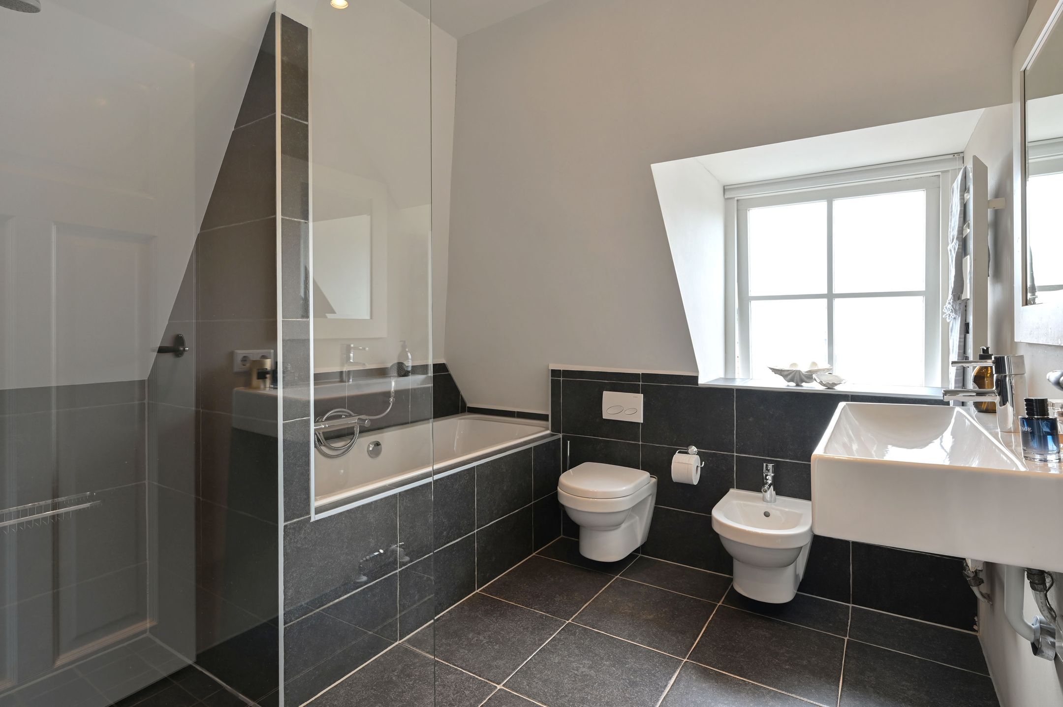 Foto 24 van Cattenhagestraat 45-A