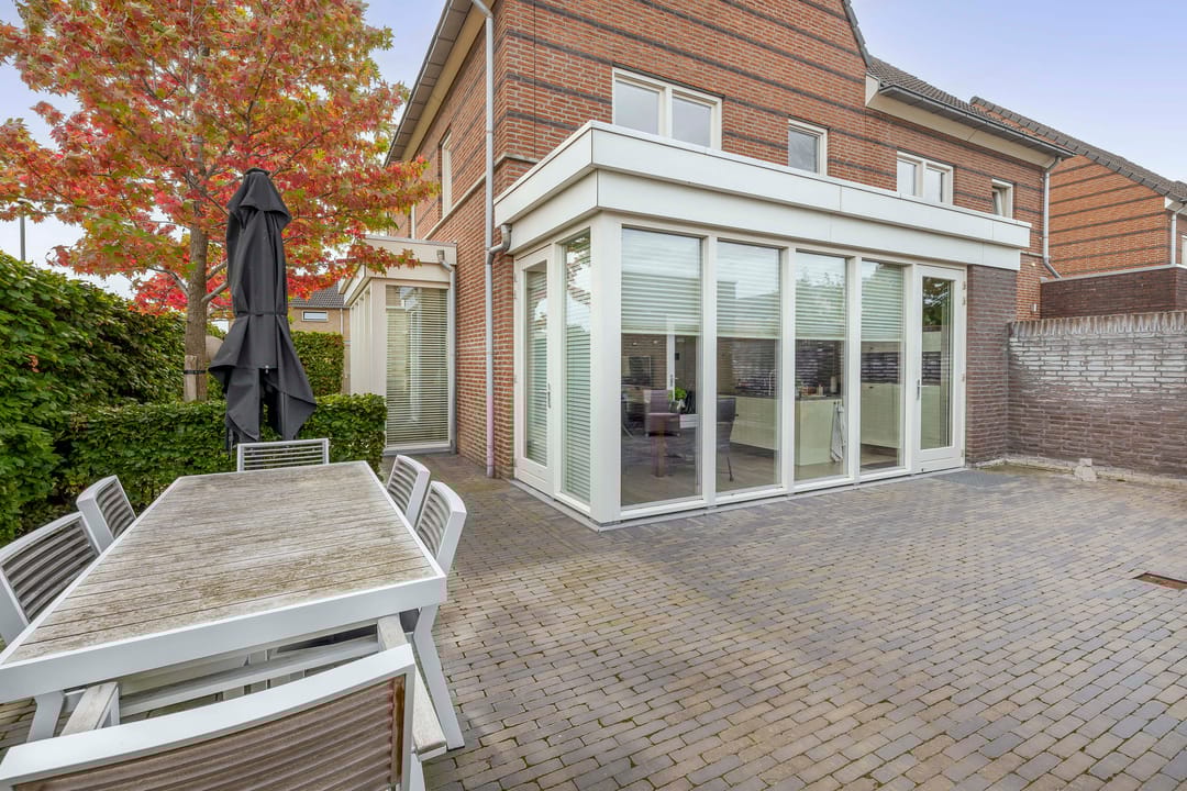 Foto 22 van Burgemeester Moorenstraat 2