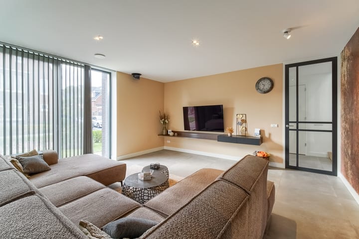 Foto 9 van Keteweid 9